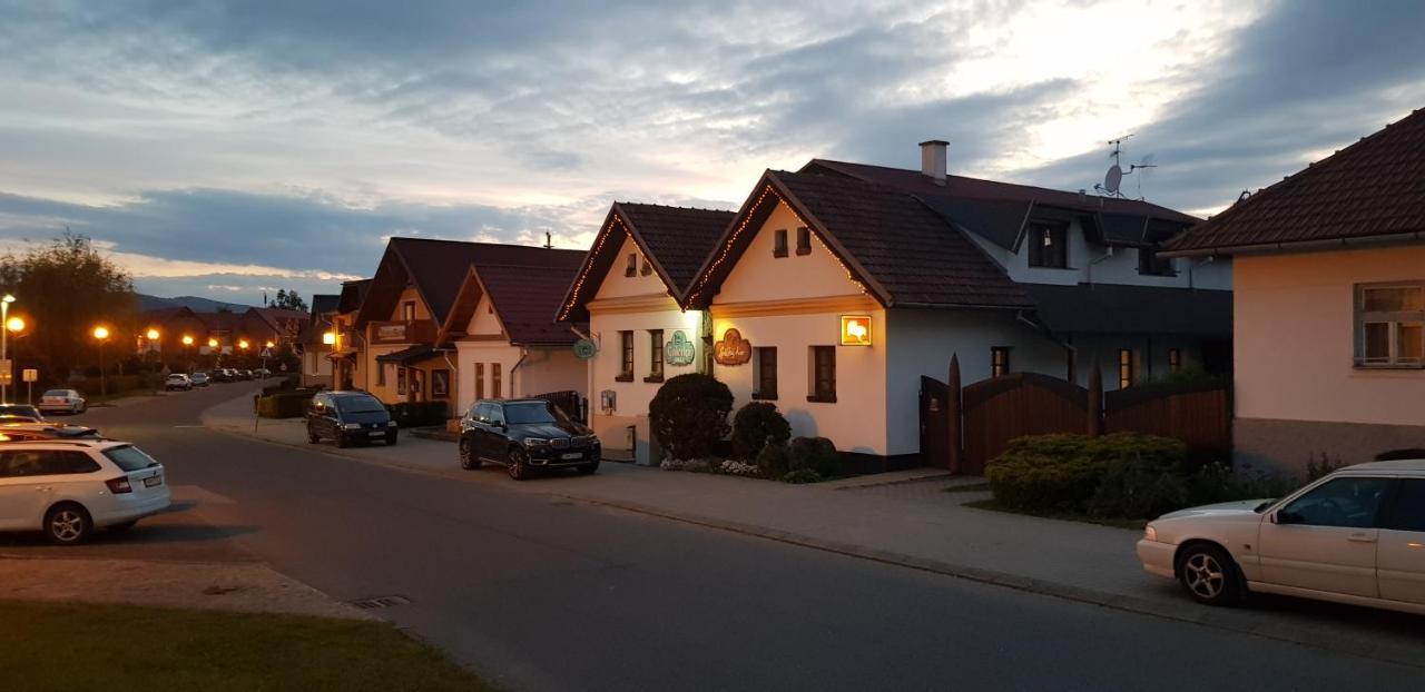 Penzion Spissky Dvor Smižany Buitenkant foto